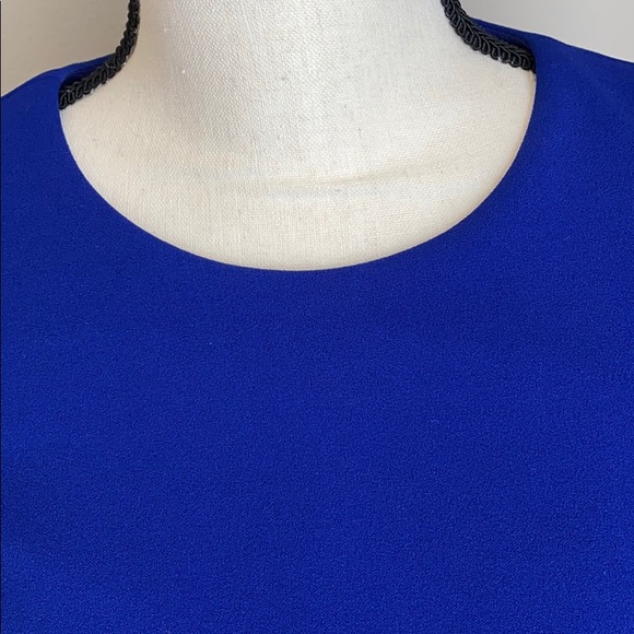 Cold Shoulder Bell Sleeve Shift Dress - Picture 2 of 5